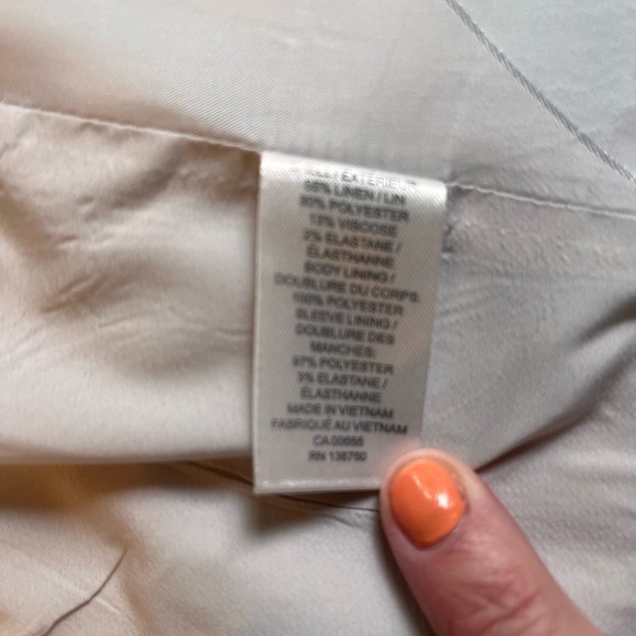 Beige or oatmeal coloured suiting blazer - Picture 7 of 8